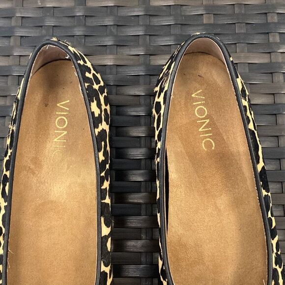 Vionic Caballo women’s shoes, size 7  - Picture 2 of 6